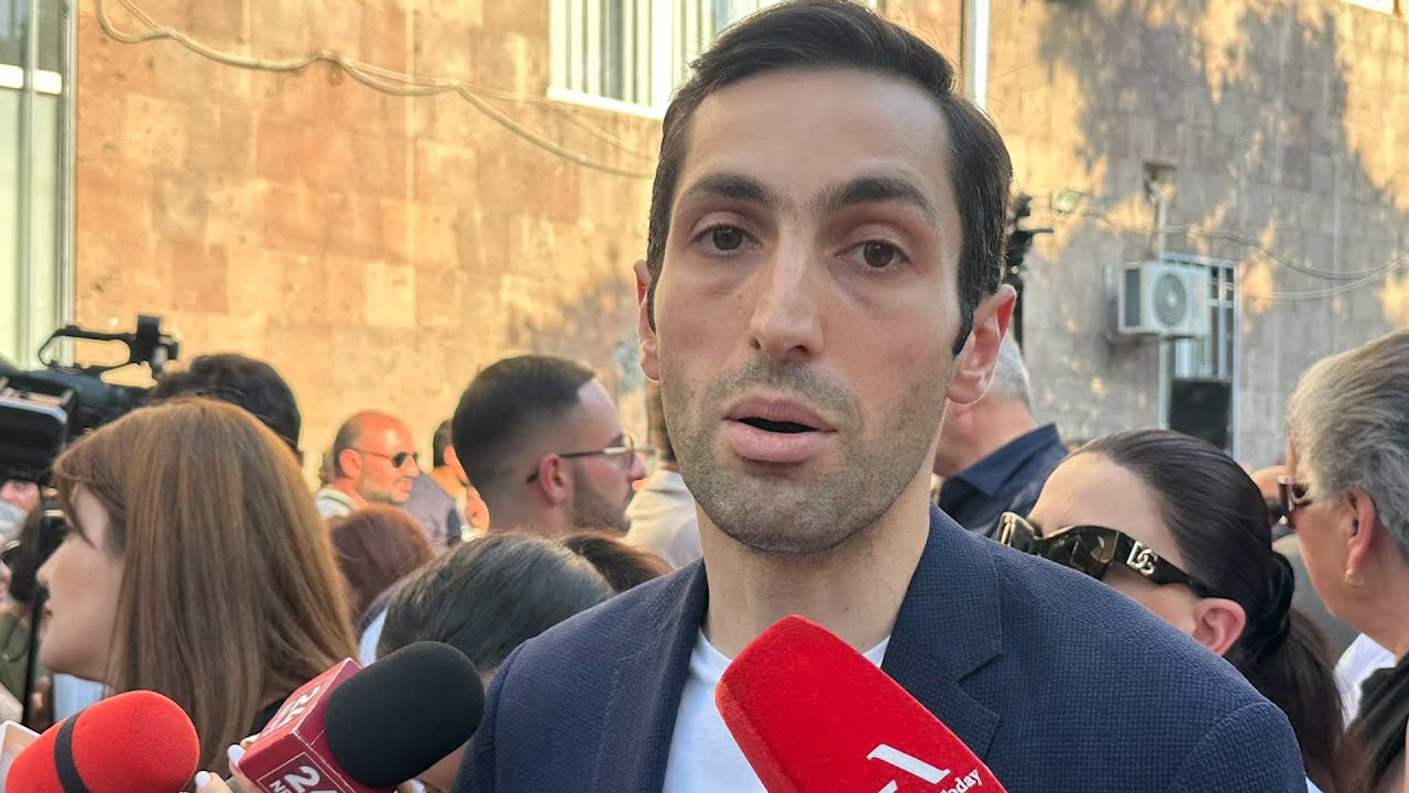 Սամվել Կարապետյանն իր հեղինակությամբ կարող է համախմբել. Խաժակյան