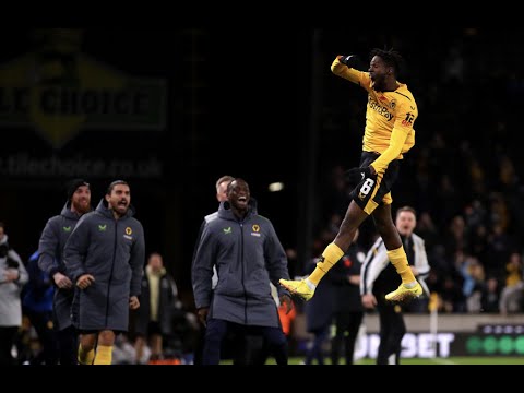 Boubacar Traore Stunning Winning Goal vs Leeds | 9/11/22 Wolves 1-0 Leeds with Fan Celebrations