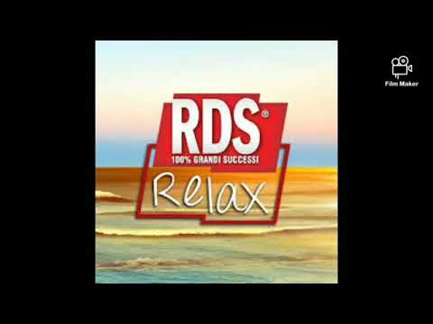 rds relax on the bus