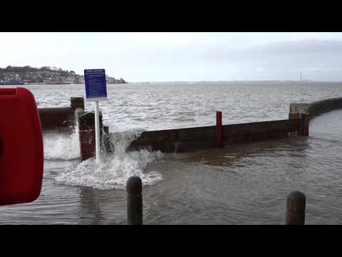 Isle of Wight Snapshot - Flooding at East Cowes January 2014