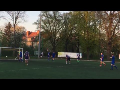 18.04 MIah Kuda (szare) - FC Albatros (niebieskie)
