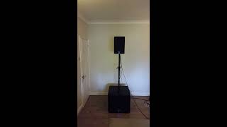 Video thumbnail for QSC KW181 Bass test by OPAZ