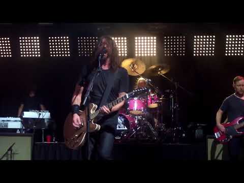 Foo Fighters - Everlong - Live Sala BARTS (Barcelona Secret Show)