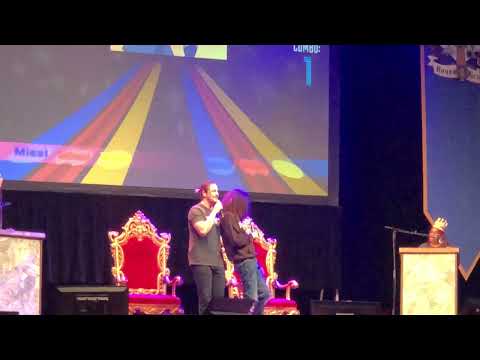 Arin Hanson and singing live