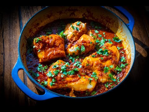 How to make Hraimi, an awesome spicy braised fish dish popular in Libyan and Jewish cuisine!