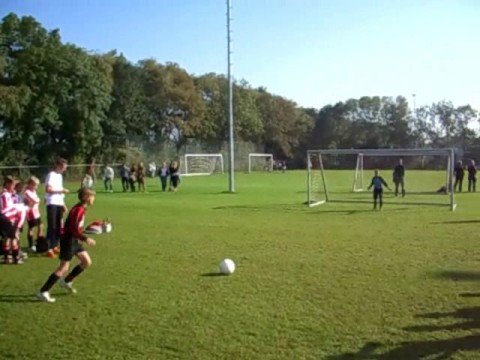 's Gravenzande vv E2 - Maasdijk E1