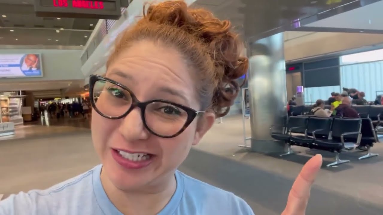 United Airlines United Club thumbnail