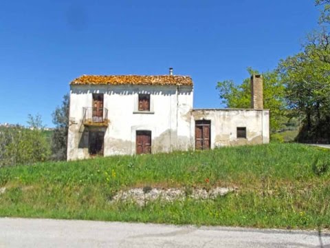 Backsteinhaus mit Grundstück - Castel Frentano, Abruzzen