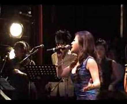 Salsa Is Universal: Mandarin Salsa and the China Scene