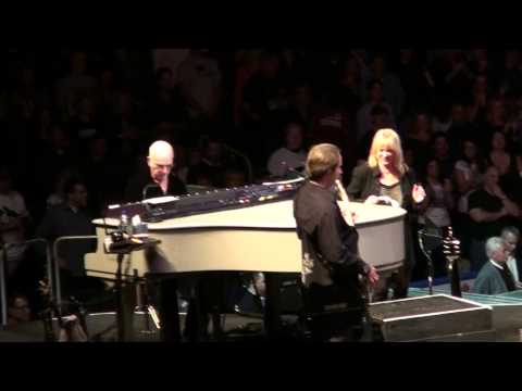 Springsteen " Hang up My Rock'n'Roll Shoes" Buffalo 11-22-09