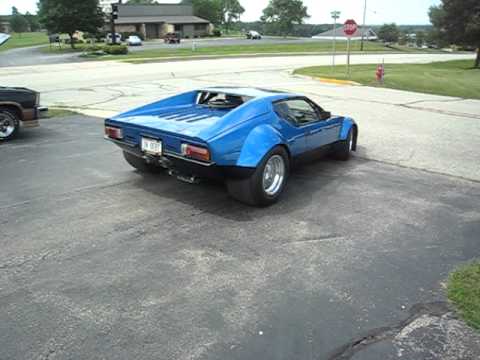 Thumbnail for De Tomaso Pantera leaving 0-60 Garage by De Tomaso