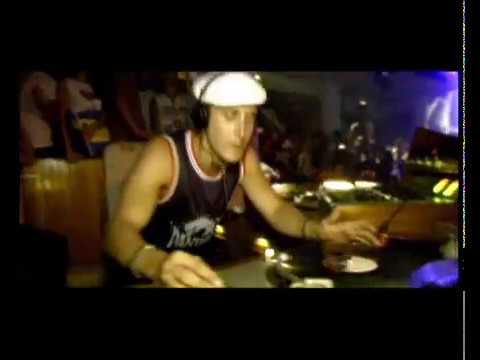 David Guetta - Just a Little More Love rmx - Music video