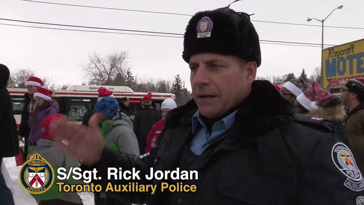 Toronto Police Auxiliary Toy Drive 2016