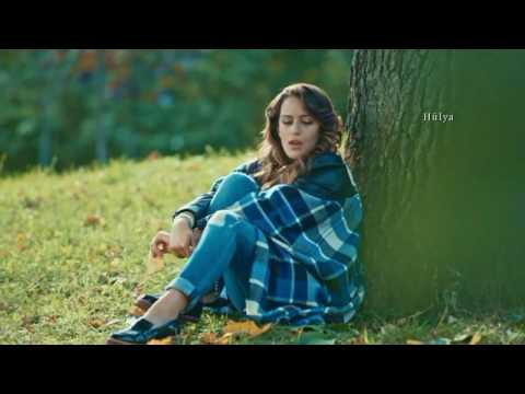 Thể hiện bởi Adamo