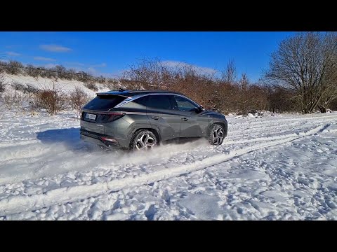 Hyundai Tucson (2021): How HTRAC (4x4) works on snow?