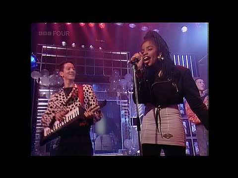 S Express  - Theme From S Express  - CHRISTMAS TOTP  - 1988