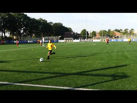 Unitas'30 JO11-4 tegen Sprundel JO11-1