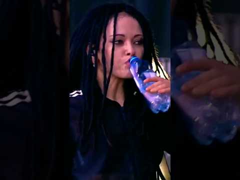 Гигантский Сёркл-пит 🤘🏻 Дария Ставрович #нуки #легенда #рок #metal ex.#слот