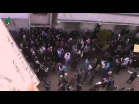 برومو حسين الحسن من أبناء حي الوعر في حمص