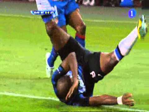 Perea le gana a Eto´o