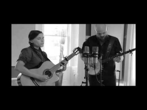 Dana Falconberry and Matt Bauer •ั Leelanau - Halfway House Sessions (HD)