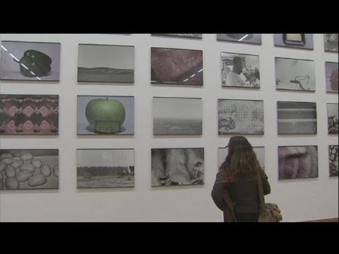 euronews le mag - Food photo show: good enough to eat?