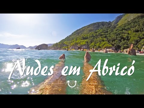 NUDES! Fiz nudismo na Praia de Abricó - RJ