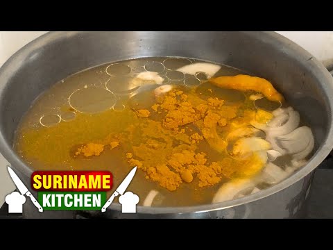 Hindoestaanse Gele Erwten Daal Recept | Hindu Yellow Peas Daal Soup Recipe | Suriname Kitchen
