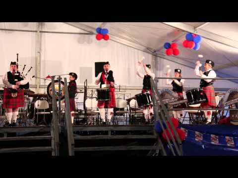 The Black Bear, Scotland the Brave, Sierre Pipe Band