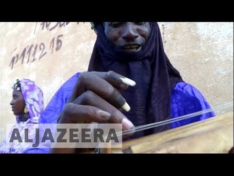 Music helps unite West Africa's Tuareg community