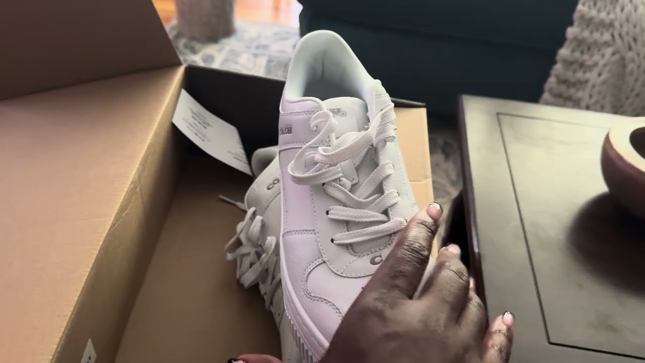CHECK OUT MY NEW PLATFORM SNEAKER FROM COACH!