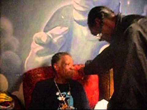 H.B. Snappa backstage with Snoop Dogg