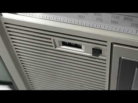 Vintage Sharp 10P-28H CRT TV Radio Cassette Player