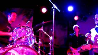 They Might Be Giants - Put Your Hand Inside the Puppet Head (2011-07-30 - The Stone Pony)