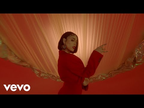 Danna Paola, Mau y Ricky - Cachito (Teaser)