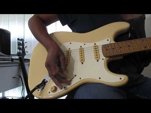 1994 Squier Stratocaster Bullet Series Vintage "Natural Cream Patina" image 21