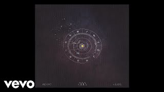 Lejos Lyrics English Translation