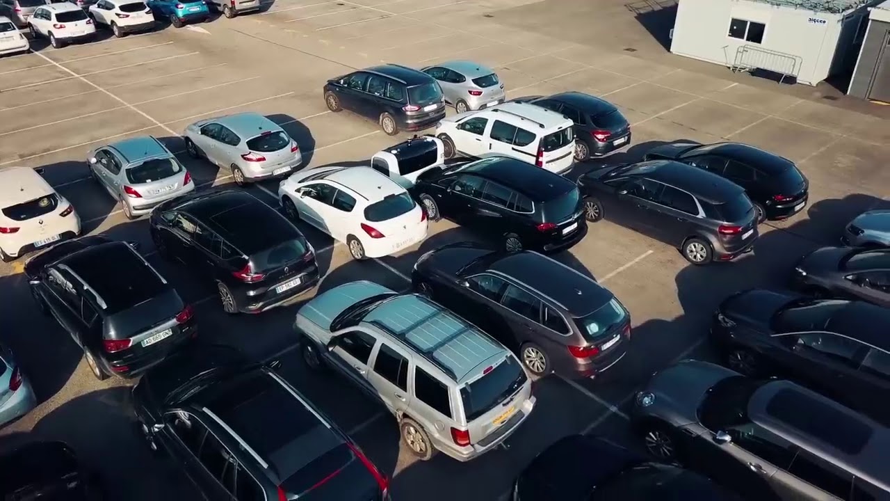 Роботизированная парковка в аэропорту Лиона