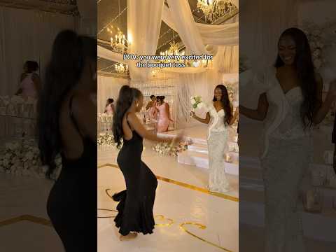 pov: excited for the bouquet toss💐 #weddingdiaries #bouquettoss #weddingbouquet