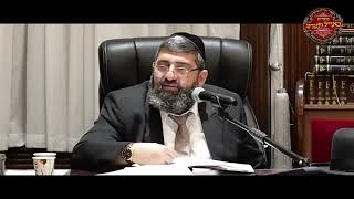 הרב אייל עמרמי - מה חסר לך? אני אתן לך! (הרב אייל עמרמי) - התמונה מוצגת ישירות מתוך אתר האינטרנט יוטיוב. זכויות היוצרים בתמונה שייכות ליוצרה. קישור קרדיט למקור התוכן נמצא בתוך דף הסרטון