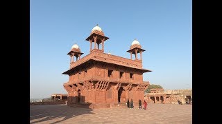 preview picture of video 'Red Fort Agra and Fatehpur Sikri'