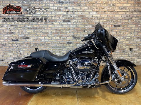2023 Harley-Davidson Street Glide® in Big Bend, Wisconsin - Video 1