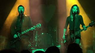 SHINY TOY GUNS - Rainy Monday (Live at Metro in Chicago)