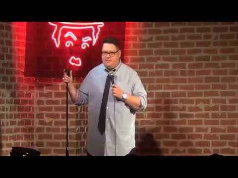 Jeff Bodart at Crackers Comedy Club (clip)