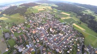preview picture of video 'Quadcopterflug über Elgg ZH - Entfernung bis 1800 Meter !!'
