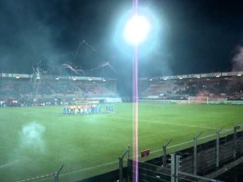 Opkomst spelers Fc Oss - Fc Den Bosch