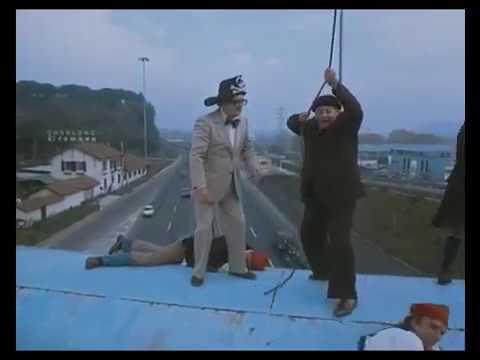 Video: Superfantozzi, la partita Italia - Scozia