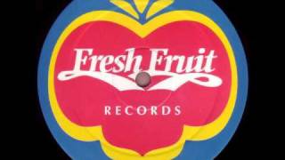 South Street Player - (Who?) Keeps Changing Your Mind (Fresh Fruit Dub)