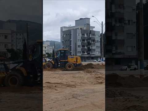 Será Que Atalho Para O Bosque Vai Voltar?Pavet Na Frente Do Centro De Eventos De São João Batista/SC