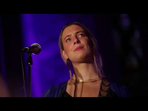 ''The Church Sessions'' by Pepper 966: Ειρήνη Σκυλακάκη - "In the Light"